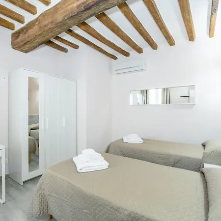 Residenza Borgo Guazzo * Parma