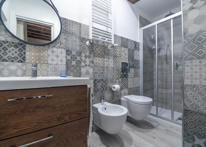 Residenza Borgo Guazzo 3* パルマ