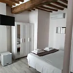 Residenza Borgo Guazzo Casa de hóspedes 3*