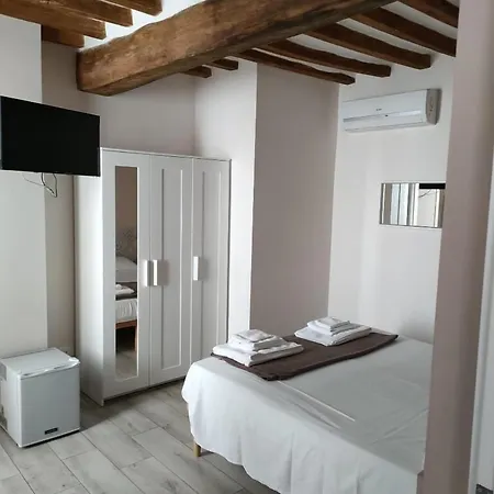 Residenza Borgo Guazzo - By Devona 3*
